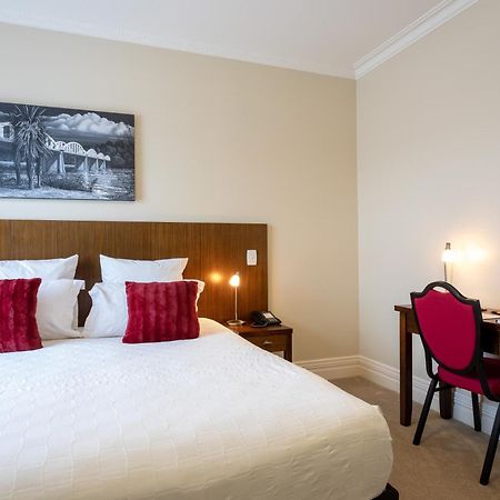 Tuakau Hotel Eksteriør billede