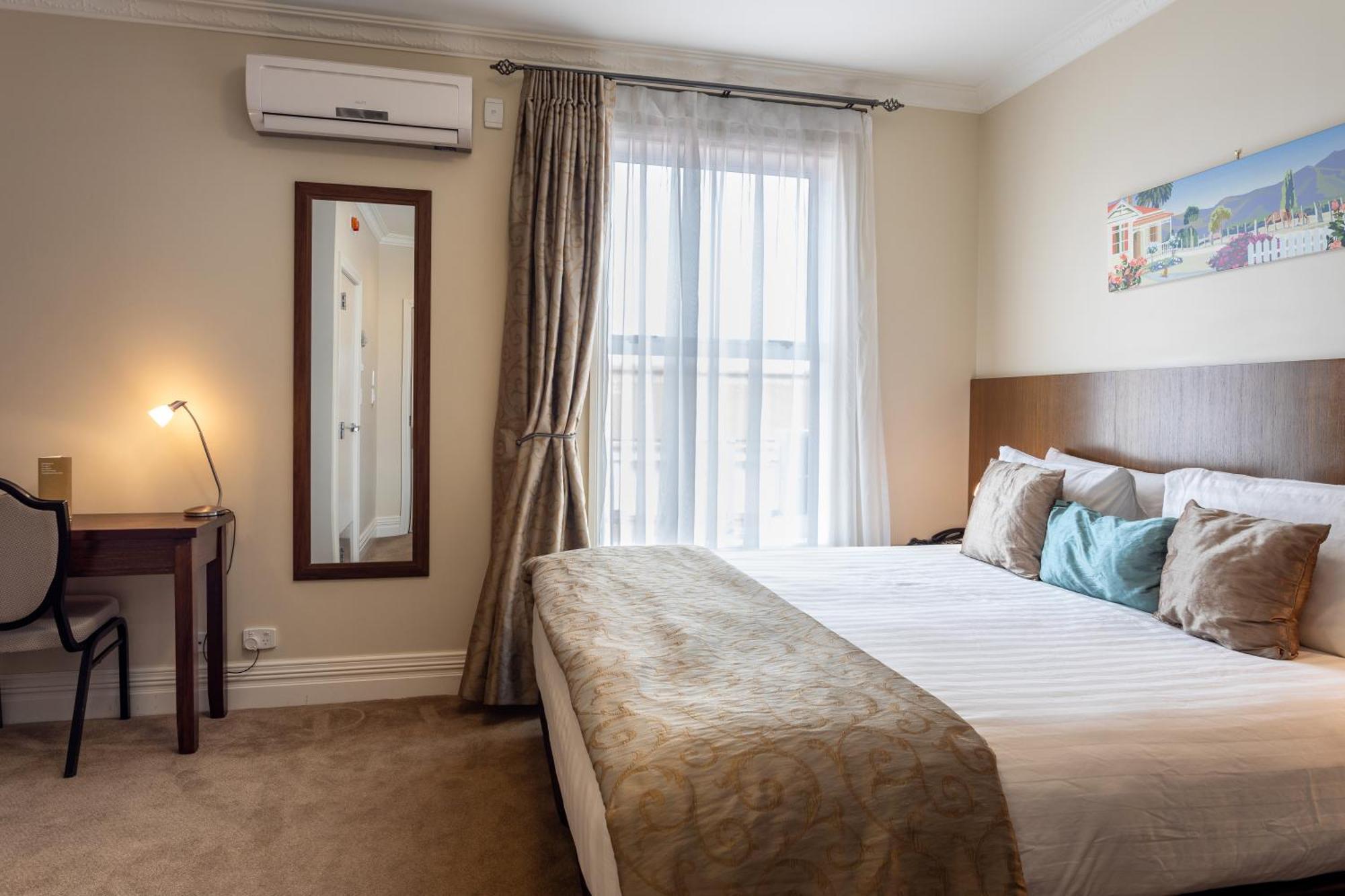 Tuakau Hotel Eksteriør billede