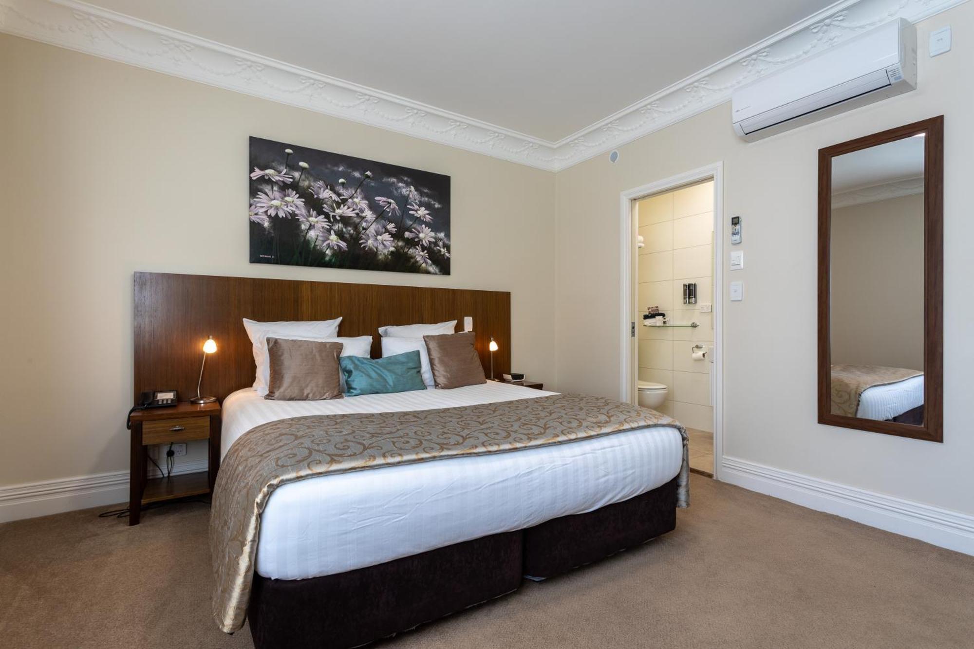 Tuakau Hotel Eksteriør billede