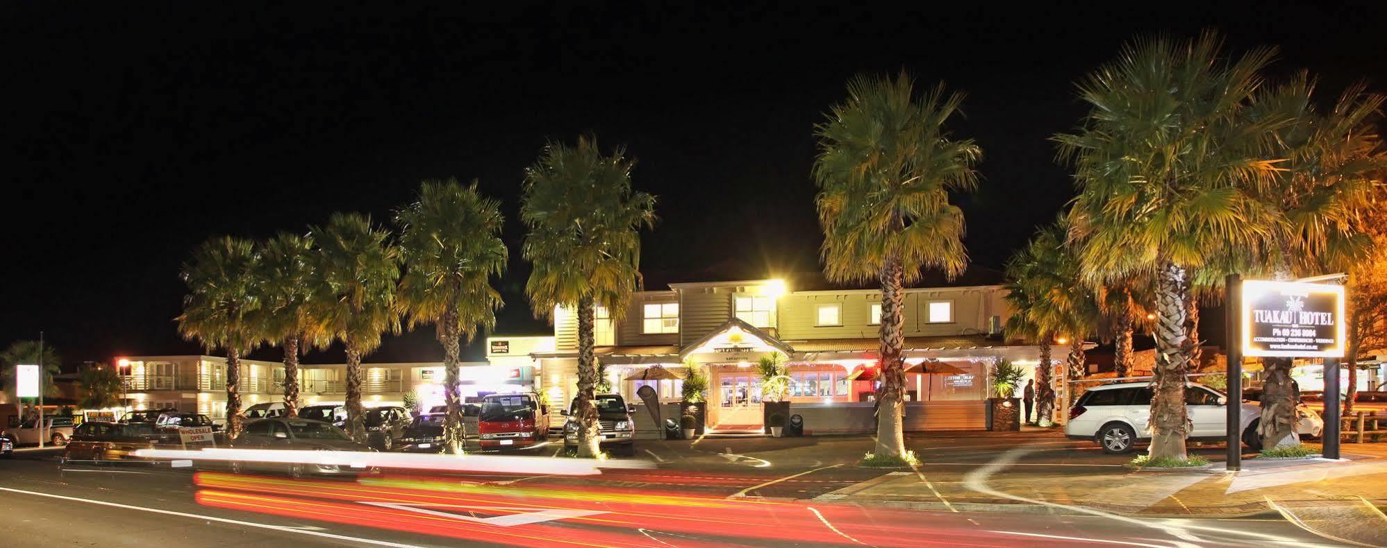 Tuakau Hotel Eksteriør billede